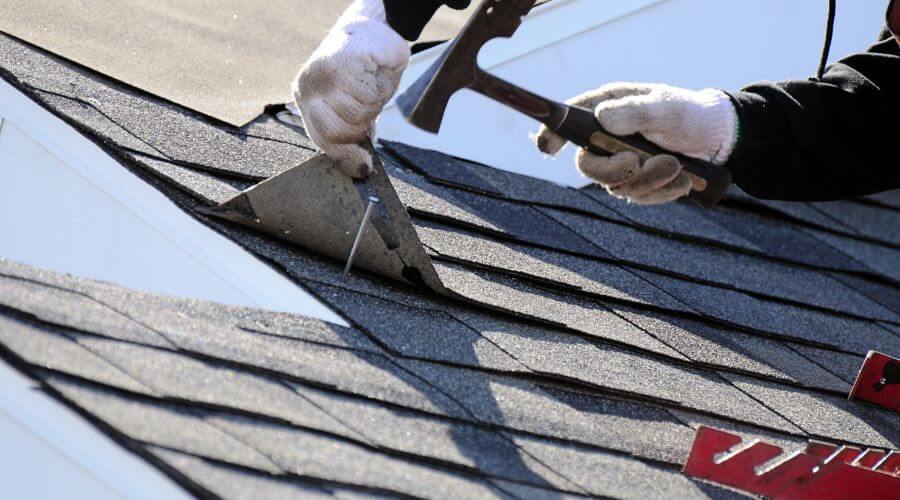 Professional residential roofers in Maybeury, WV